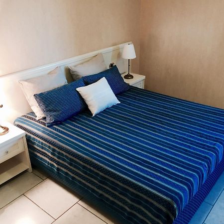 La Fontanina Hotel Giugliano In Campania Exteriör bild
