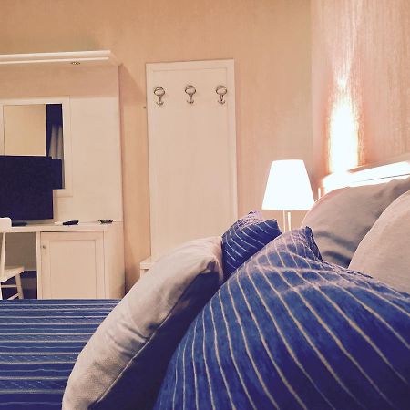 La Fontanina Hotel Giugliano In Campania Exteriör bild