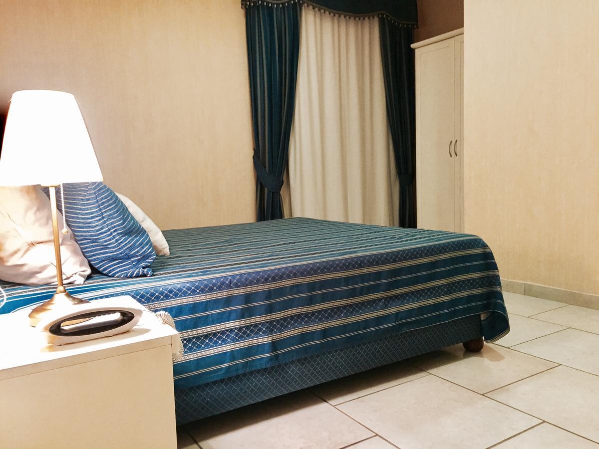 La Fontanina Hotel Giugliano In Campania Exteriör bild